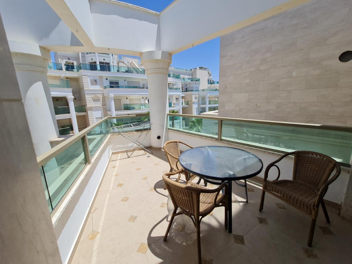La-Palmore Luxury Apart-Residense Resort With Pool First Line Sea Side Ейлат Екстер'єр фото